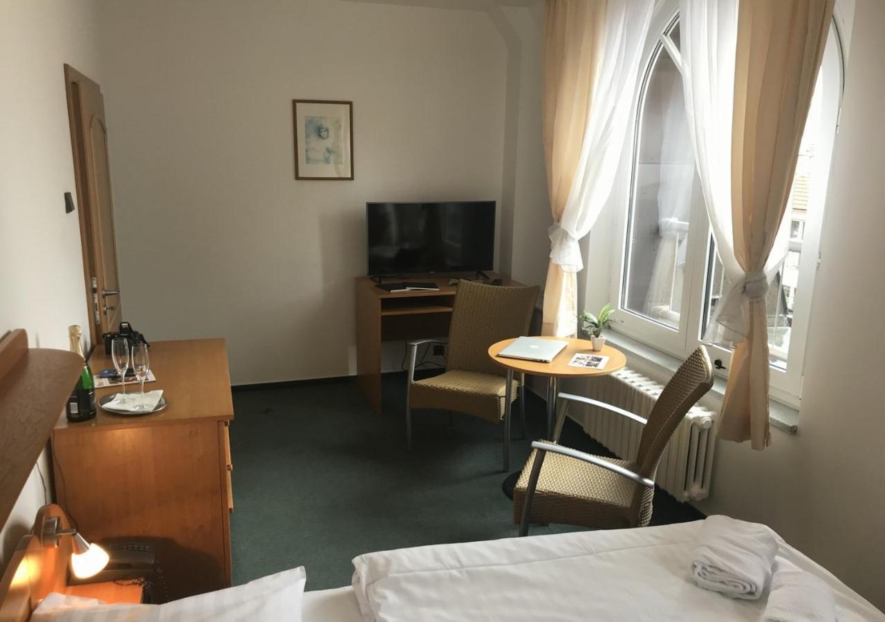 Hotel Otar براغ المظهر الخارجي الصورة